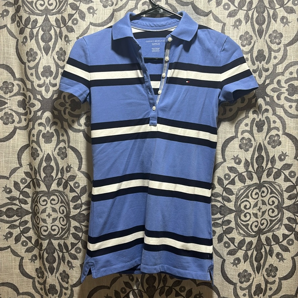 Tommy Hilfiger Classic Fit Womens top